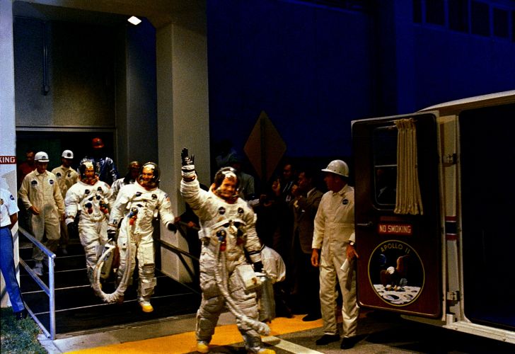 Review: Everyone Needs to Let “Apollo 11” Take Them to the Moon and Back